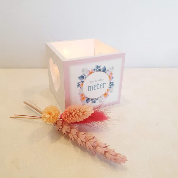 Theelichtje voor de liefste meter